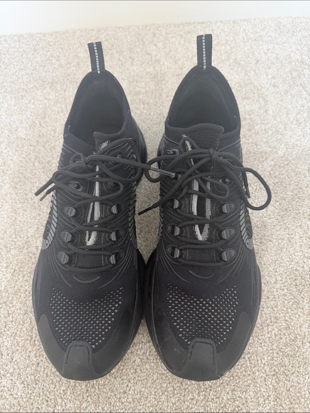 Gucci Men's Black Knit Athletic Sneakers